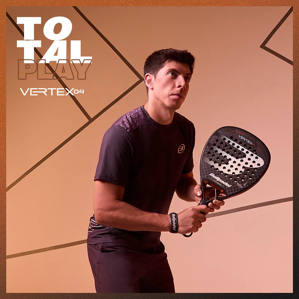 Bullpadel Vertex 04 2025: Advanced padel racket designed for professional players with diamond shape, Xtend Carbon 12K, MultiEva core for soft touch, and CustomWeight for personalized balance.