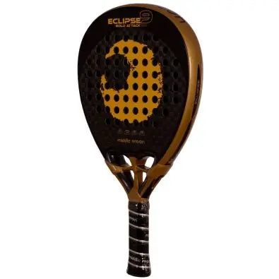 MIDDLE MOON ECLIPSE 9 GOLD ATTACK 12K 2026, advanced padel racket featuring a durable carbon fiber frame, 12K carbon faces, and a comfortable BLACK EVA core, designed for explosive power and precise control on the court.