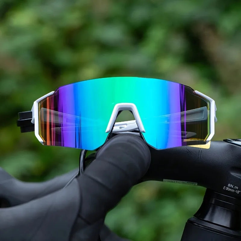 1 par de gafas de moda para hombre con montura grande, ligeras y duraderas para el día a día y actividades cotidianas. Estilo casual. Gafas decorativas comunes.